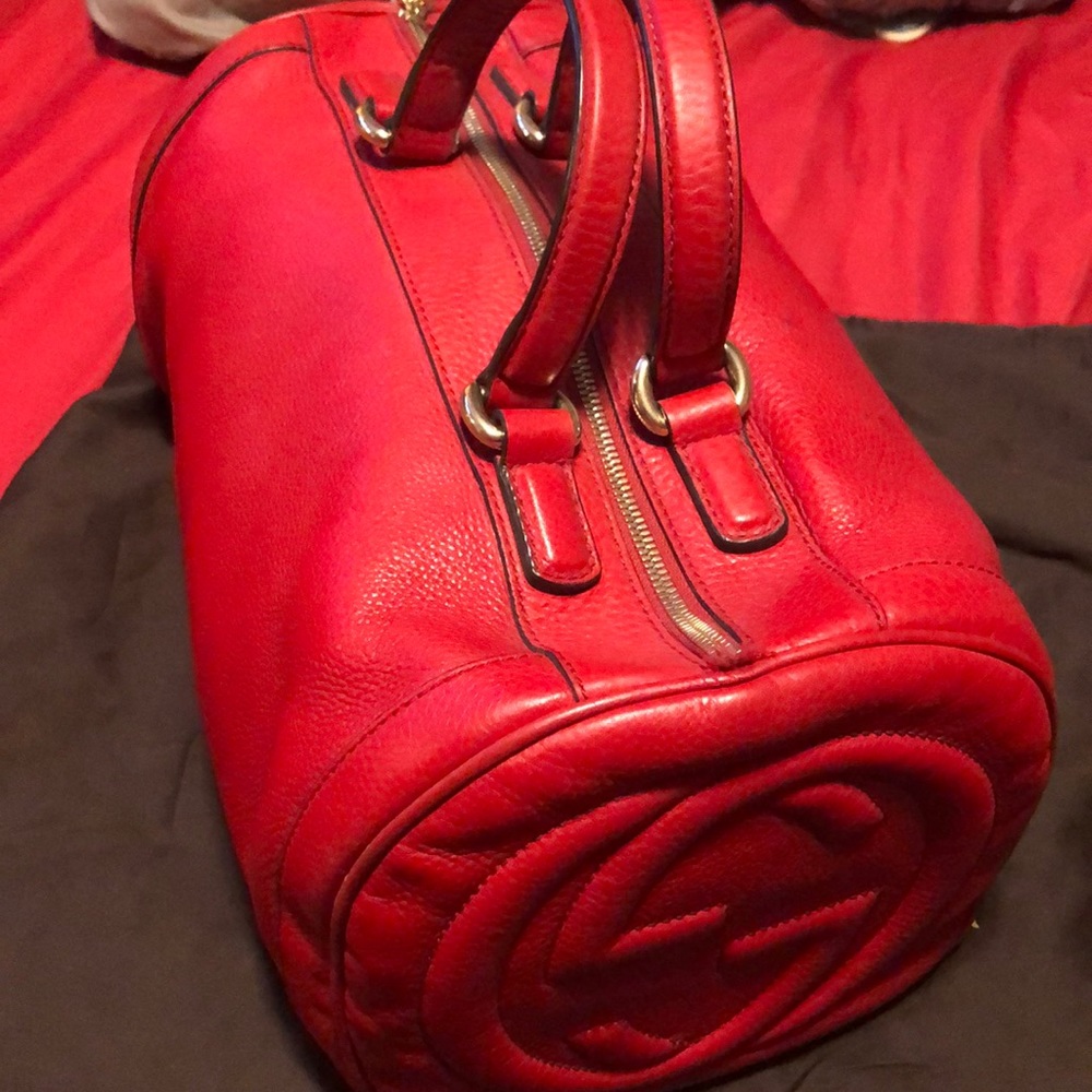 Red Gucci hobo top handle bag